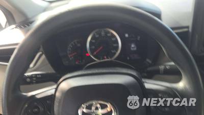 2022 Toyota Corolla Cross L - zdjęcie 27 z 30 - miniatura