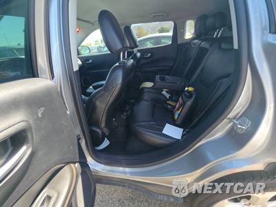 2018 Jeep Compass Latitude - zdjęcie 13 z 44 - miniatura