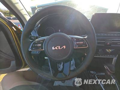 2023 Kia Seltos Nightfall - zdjęcie 10 z 37 - miniatura
