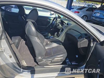 2012 Hyundai Genesis Coupe 3.8 Grand Touring w/Black Interior - zdjęcie 8 z 38 - miniatura