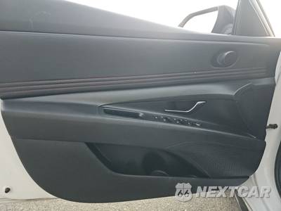 2022 Hyundai Elantra N Line - zdjęcie 9 z 32 - miniatura