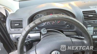 2008 Volkswagen Jetta Sedan S - zdjęcie 25 z 50 - miniatura