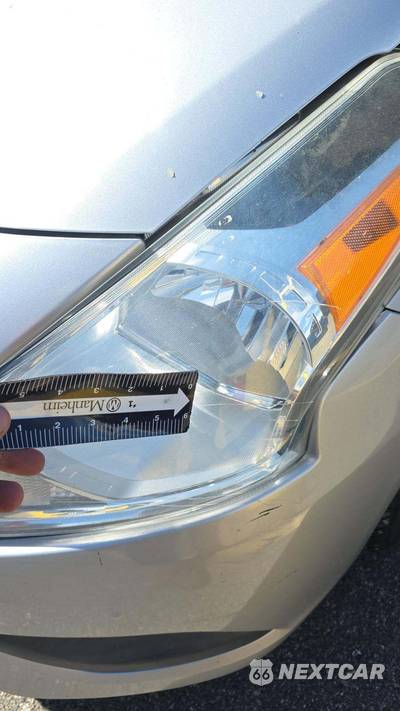 2015 Nissan Versa SV - zdjęcie 35 z 46 - miniatura