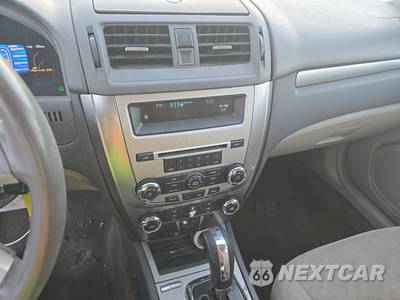 2011 Ford Fusion Hybrid - zdjęcie 11 z 52 - miniatura