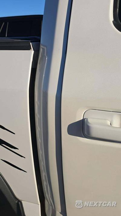 2016 Ford F-150 Platinum Crew Cab Short Bed - zdjęcie 20 z 36 - miniatura