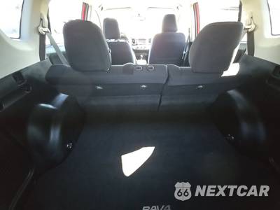 2015 Toyota RAV4 LE - zdjęcie 16 z 35 - miniatura