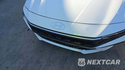 2026 Hyundai Elantra SEL Sport - zdjęcie 24 z 25 - miniatura