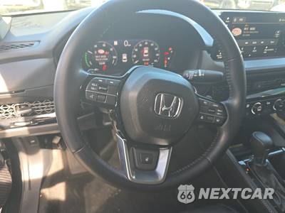 2025 Honda Accord Hybrid Touring - zdjęcie 10 z 29 - miniatura