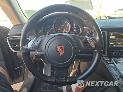 2016 Porsche Panamera Edition - zdjęcie 10 z 51 - miniatura