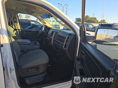 2018 Ram 1500 Tradesman Extended Cab Medium Bed - zdjęcie 8 z 48 - miniatura