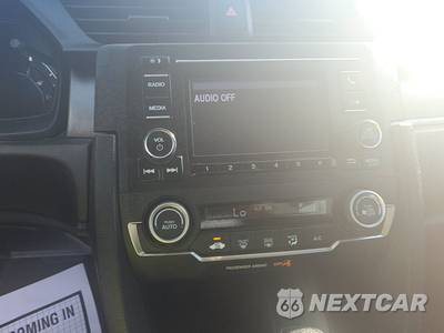 2019 Honda Civic Sedan LX - zdjęcie 11 z 18 - miniatura
