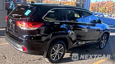 2017 Toyota Highlander XLE - zdjęcie 4 z 39 - miniatura