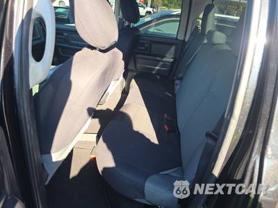 2016 Ram 1500 Express Extended Cab Medium Bed - zdjęcie 13 z 17 - miniatura