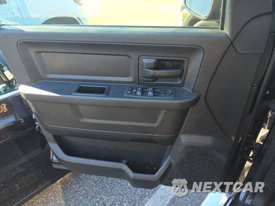2016 Ram 1500 Express Extended Cab Medium Bed - zdjęcie 9 z 17 - miniatura