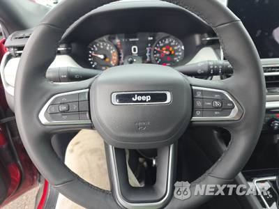 2025 Jeep Compass Limited - zdjęcie 10 z 32 - miniatura