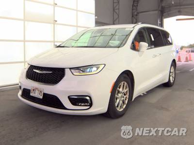 2021 Chrysler Pacifica Touring L 121.6" WB