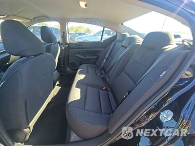 2025 Nissan Altima SV - zdjęcie 13 z 24 - miniatura