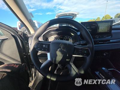 2025 Mitsubishi Outlander SE - zdjęcie 10 z 22 - miniatura