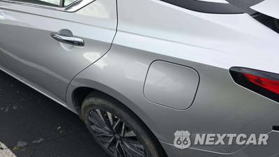 2025 Nissan Altima SV - zdjęcie 21 z 34 - miniatura