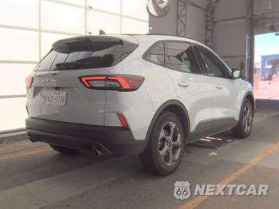 2026 Ford Escape ST-Line - zdjęcie 4 z 24 - miniatura