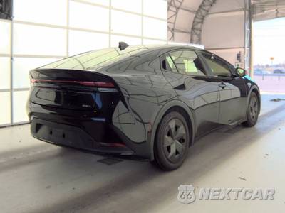 2023 Toyota Prius LE - zdjęcie 4 z 40 - miniatura