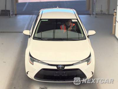 2026 Toyota Corolla LE Sedan - zdjęcie 2 z 26 - miniatura