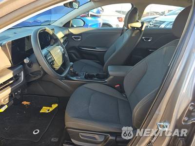 2025 Kia K4 LXS - zdjęcie 7 z 27 - miniatura