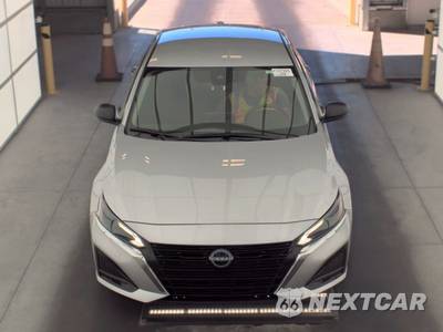2025 Nissan Altima SV - zdjęcie 2 z 25 - miniatura