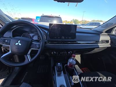 2025 Mitsubishi Outlander SE - zdjęcie 11 z 27 - miniatura