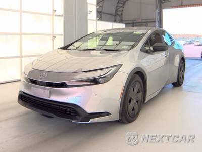 2023 Toyota Prius LE - zdjęcie 1 z 49 - miniatura
