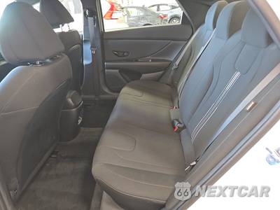 2026 Hyundai Elantra SEL Sport - zdjęcie 13 z 21 - miniatura
