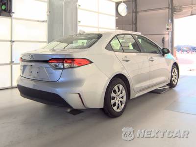 2026 Toyota Corolla LE Sedan - zdjęcie 4 z 30 - miniatura