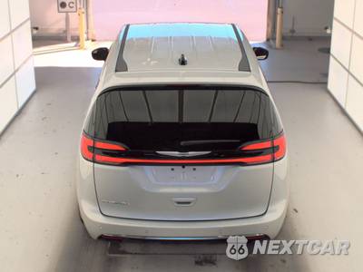 2026 Chrysler Pacifica Select 121.6" WB - zdjęcie 5 z 31 - miniatura