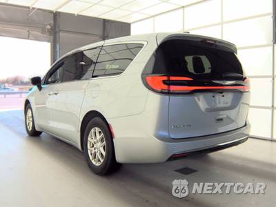 2026 Chrysler Pacifica Select 121.6" WB - zdjęcie 6 z 31 - miniatura