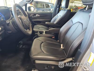 2026 Chrysler Pacifica Select 121.6" WB - zdjęcie 7 z 31 - miniatura