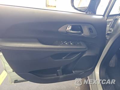 2026 Chrysler Pacifica Select 121.6" WB - zdjęcie 9 z 31 - miniatura