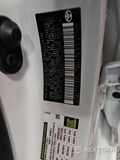 2026 Toyota Corolla LE Sedan - zdjęcie 8 z 21 - miniatura
