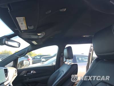 2025 Chrysler Pacifica Select 121.6" WB - zdjęcie 18 z 24 - miniatura