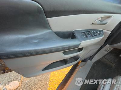 2011 Honda Odyssey EX-L w/RES 118.1" WB - zdjęcie 9 z 33 - miniatura