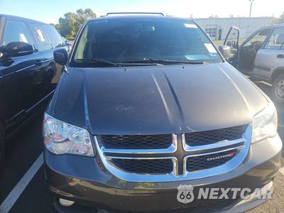 2017 Dodge Grand Caravan SXT 121.2" WB - zdjęcie 2 z 27 - miniatura