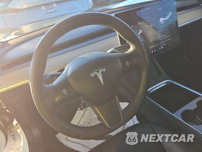 2021 Tesla Model 3 Standard Range Plus - zdjęcie 10 z 29 - miniatura