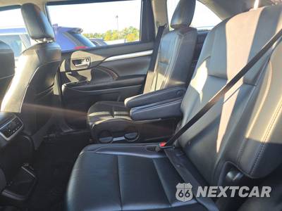 2019 Toyota Highlander XLE - zdjęcie 13 z 52 - miniatura