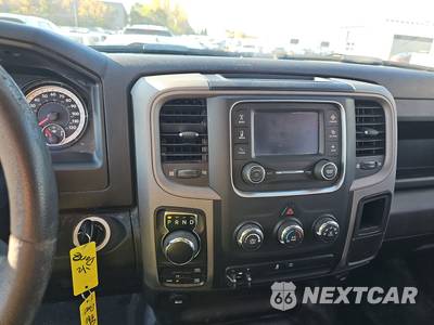 2021 Ram 1500 Classic Tradesman Crew Cab Short Bed - zdjęcie 11 z 37 - miniatura