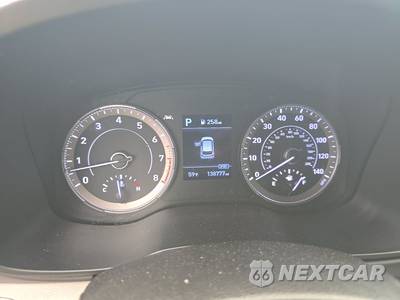 2020 Hyundai Venue SEL - zdjęcie 12 z 30 - miniatura