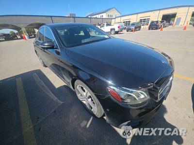 2019 Mercedes-Benz E 300 Sedan - zdjęcie 3 z 24 - miniatura