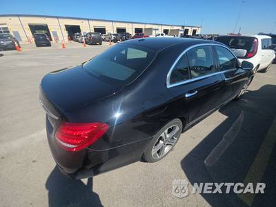 2019 Mercedes-Benz E 300 Sedan - zdjęcie 4 z 24 - miniatura