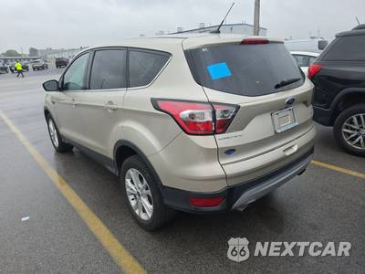 2017 Ford Escape SE - zdjęcie 6 z 24 - miniatura