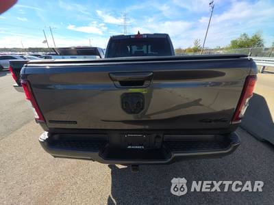 2022 Ram 1500 Big Horn Extended Cab Medium Bed - zdjęcie 5 z 35 - miniatura
