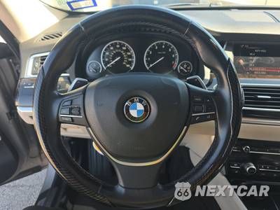 2017 BMW 5 Series Gran Turismo 535i Hatchback LUXURY LINE - zdjęcie 10 z 33 - miniatura