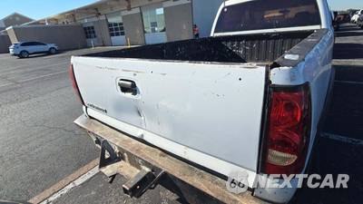 2003 Chevrolet Silverado 2500HD Crew Cab Long Bed 1SA - zdjęcie 31 z 45 - miniatura